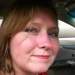 Profile Picture of Amy Fahlenkamp Britt (@oakmeel) on Instagram