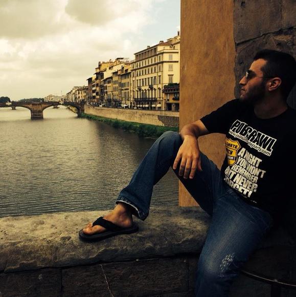 Profile Picture of Kapriel Cholakian (@kapriel1) on Poshmark