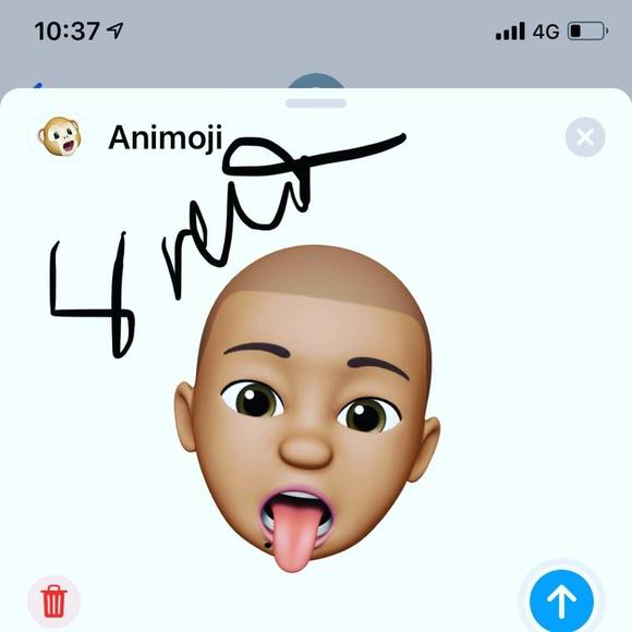 Profile Picture of Victor Cruz (@cruzv0128) on Poshmark