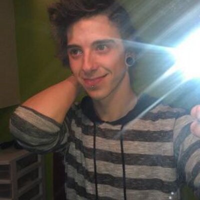 Alexandre Bouchard - Twitter Profile Picture of Alexandre Bouchard (@Alexbjean) on Twitter