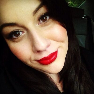 Profile Picture of Dina Danias (@DinaDan) on Twitter