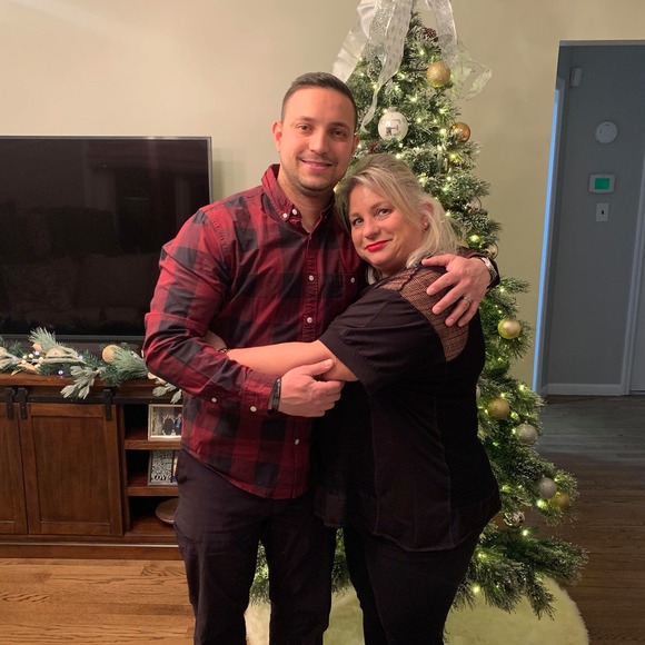 Donna holly Victoratos kolaitis - Poshmark Profile Picture of Donna holly Victoratos kolaitis (@dkolaitis36) on Poshmark