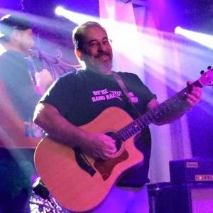 Profile Picture of Frank Rinaldi (@6stringfranker) on Twitter