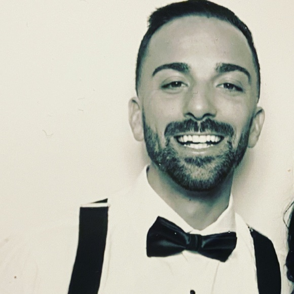 Profile Picture of Christopher Tortorici (@ctortorici93) on Poshmark
