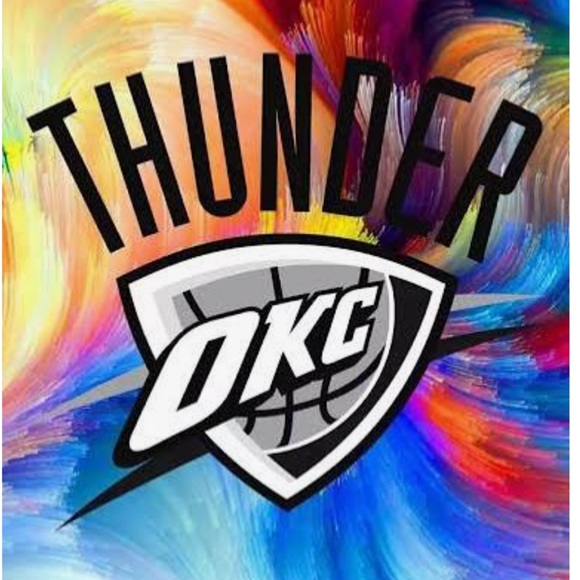 Profile Picture of Van Cheeks (@sassycheeks220) on Poshmark