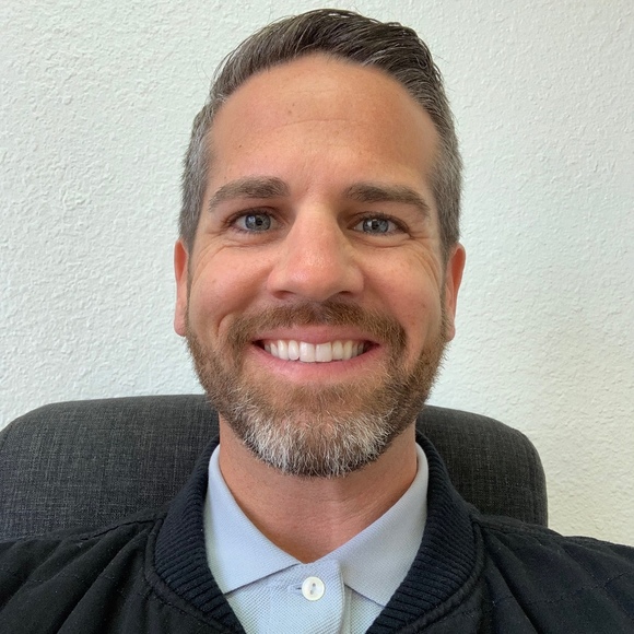 Profile Picture of Michael Dibos (@mikedibos) on Poshmark