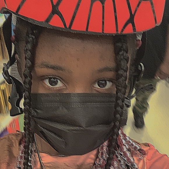 Profile Picture of Talayah Henrey (@lay406) on Poshmark