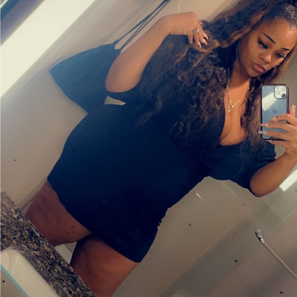 Profile Picture of Jennifer Sockwell (@jennifersockwel) on Poshmark