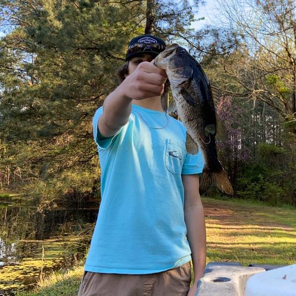 Profile Picture of Dylan Newcomb (@dylannewcomb) on Poshmark