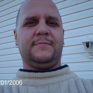 Profile Picture of Robert Halterman (@bobby0113) on Myspace