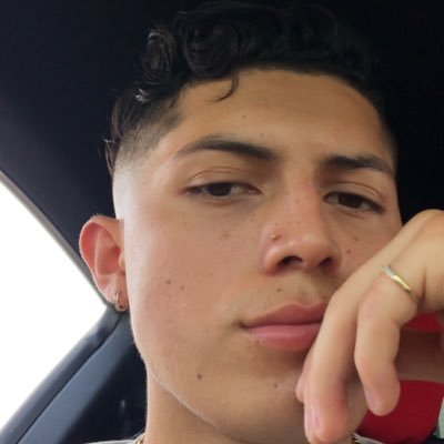 Profile Photo of Mr. Falsie🥵 (@andrewamaya5) on Twitter