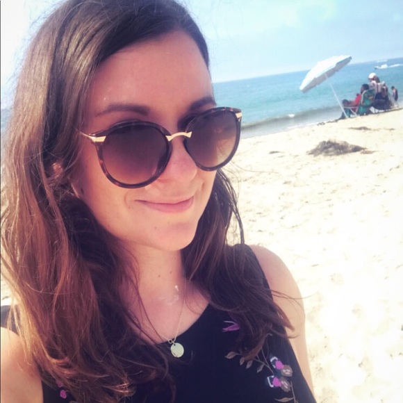 Profile Picture of Patricia Coloney (@pcoloney) on Poshmark