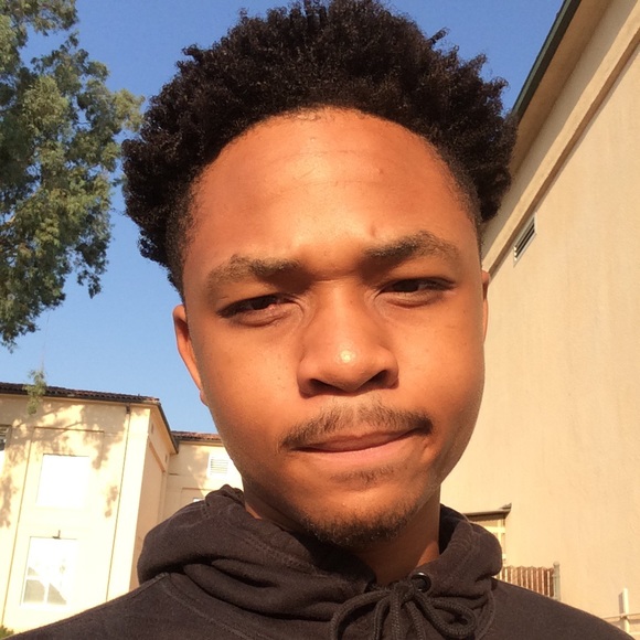 Codie Webber - Poshmark Profile Picture of Codie Webber (@faamous_c) on Poshmark