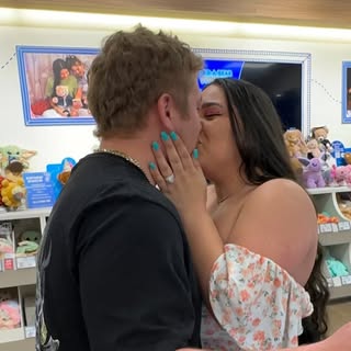 Isabel Garnica - Instagram Profile Picture of Isabel Garnica (@issa_isa99) on Instagram