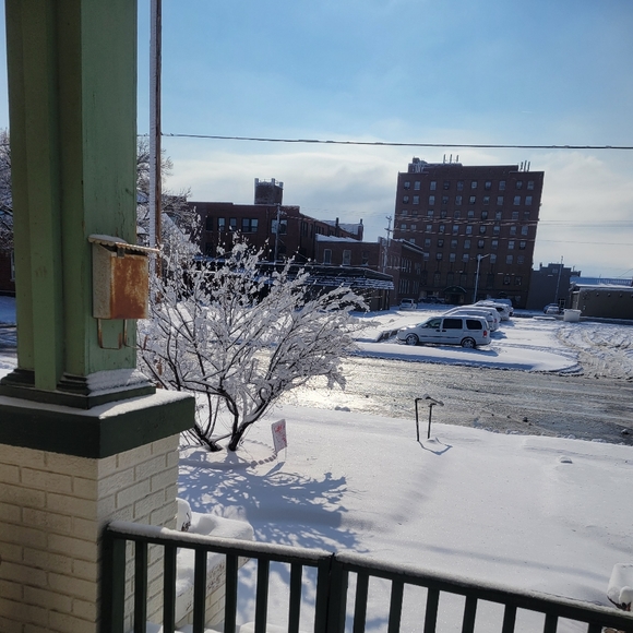 Profile Picture of Jennie Lipson (@jlipson69) on Poshmark