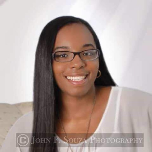 Kyleigha Santiago - Poshmark Profile Picture of Kyleigha Santiago (@kyleigha_s) on Poshmark