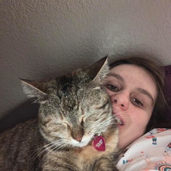 Profile Picture of Alyssa Ament (@alyssaament2) on Poshmark