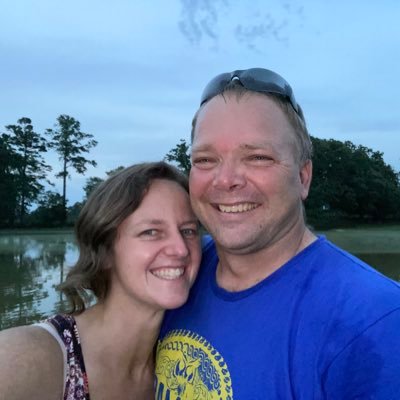 Profile Picture of Julie Carlton (@julieca61008116) on Twitter