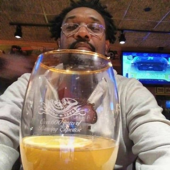 Profile Picture of Gaston Placide (@gastonplacide42) on Poshmark