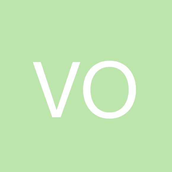 Profile Picture of Vercilia Ostin (@cyndilu60) on Poshmark