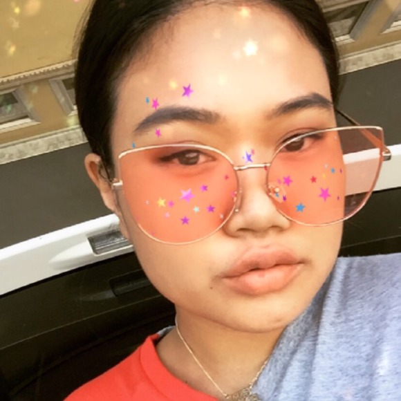 Profile Picture of Marilyn Sambo (@marilynsambo) on Poshmark