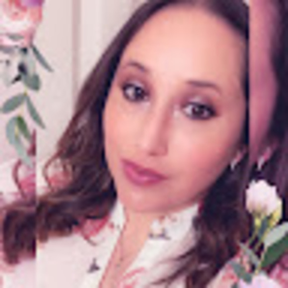 Profile Picture of Jessica Clay (@jmbecerra0709) on Poshmark