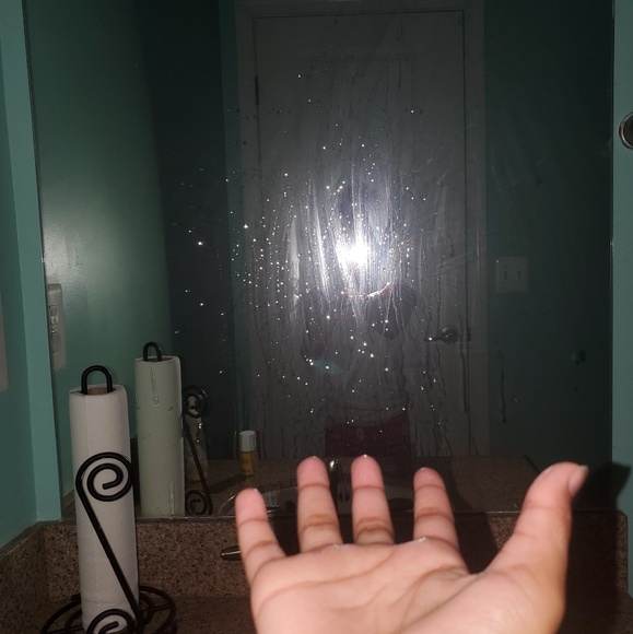 Profile Picture of Logan Robertson (@typical_lolo) on Poshmark