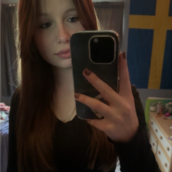 Profile Picture of Jaylen Mostrom (@jaylenmostrom) on Poshmark