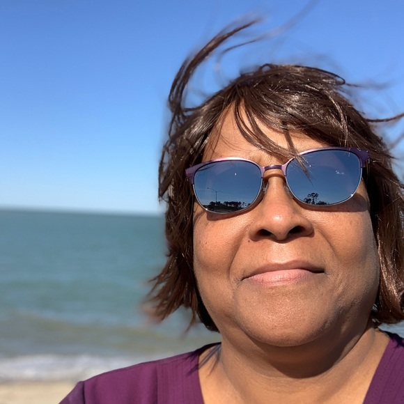 Profile Picture of Sheryl Patterson (@spat4202) on Poshmark