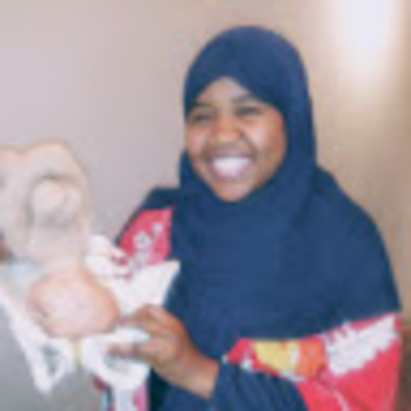 Profile Picture of Hanan Abdul-hameed (@hanniebunz) on Poshmark