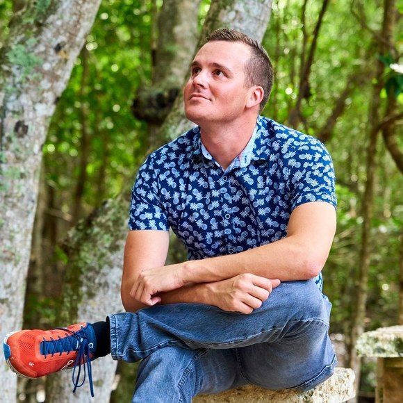 Profile Picture of Michael Halverson (@mike0917) on Poshmark