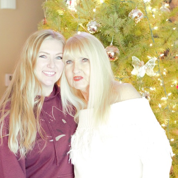 Profile Picture of Crystal Cramer (@daccgs) on Poshmark