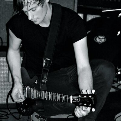 Profile Picture of Pete Haley (@PetronicusMax) on Twitter