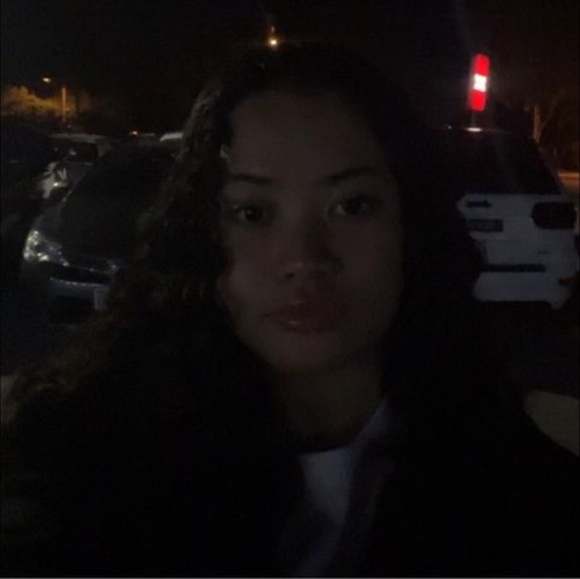 Profile Picture of Alexandra Caldit (@alexandracaldit) on Poshmark