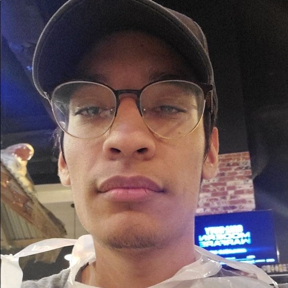 Profile Picture of Andrew Velasquez (@afv94849) on Poshmark