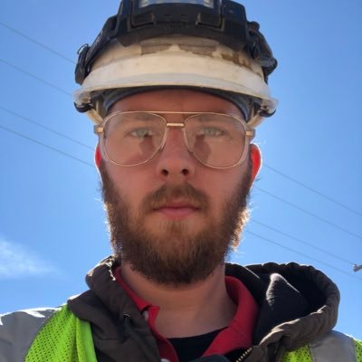 Profile Picture of Very Serious 2020 Pundit (@maxprice803) on Twitter