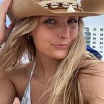 Profile Picture of Melanie Roberts (@melanie_roberts_) on Instagram