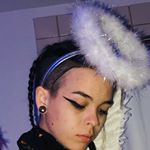 Profile Picture of Carley Marley ☯️🐉 (@sunflowolf) on Instagram