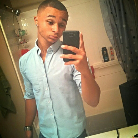 Profile Picture of Marc Davis (@mdavis2197) on Poshmark