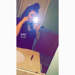 Profile Picture of Arielle Miner (@arielle.miner.5) on Facebook