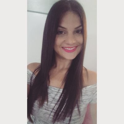 Profile Picture of Paula Duval (@pauduval30) on Twitter