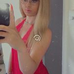 L E E Y A A H L O V E N A🦢 - Instagram Profile Picture of L E E Y A A H L O V E N A🦢 (@leeyaah.lovena) on Instagram