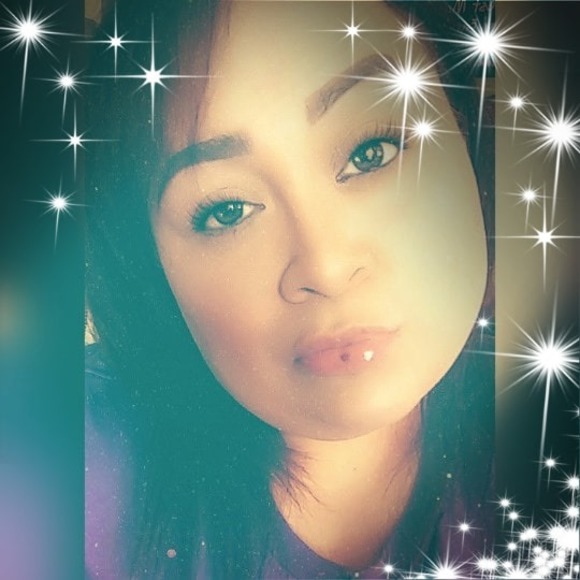 Profile Picture of Imelda Alvarez (@nena1258) on Poshmark