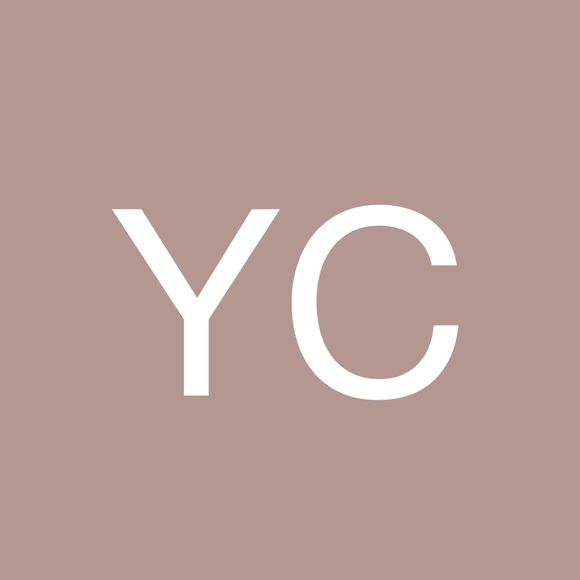 Profile Picture of Yoolmi Choi (@yoolmi) on Poshmark