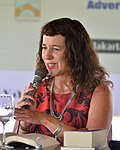 Profile Picture of Isobelle Carmodyon Wikipedia