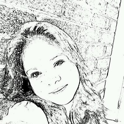 Profile Picture of Alice Encarnacion (@@AliceEn01) on Twitter