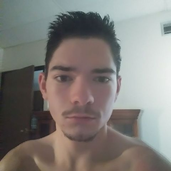 Profile Picture of Kyle Malone (@kmalone02061993) on Poshmark