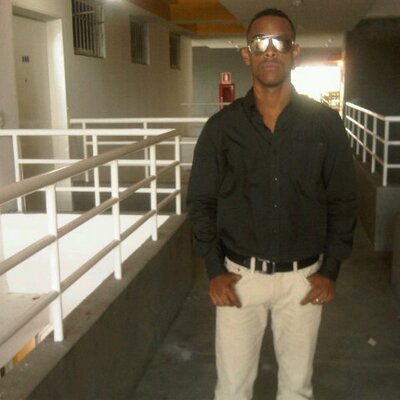 Profile Picture of Peter Calderon (@Petercalderon6) on Twitter