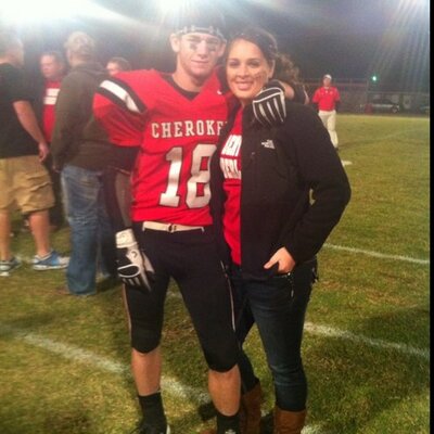 Profile Picture of Jess Unruh (@jruh33) on Twitter