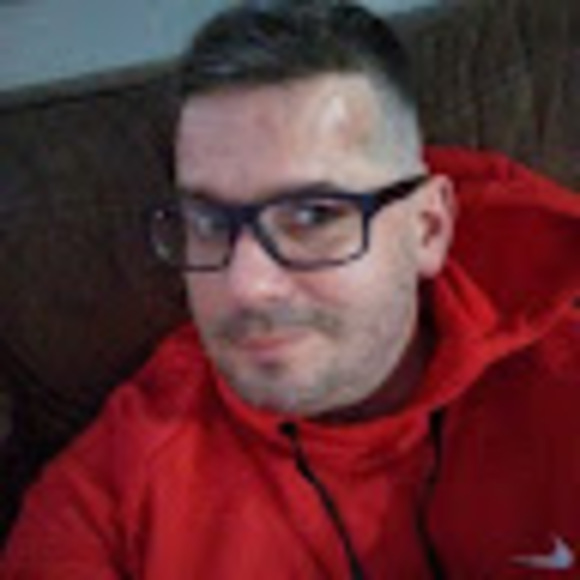 Profile Picture of Corey Geiger (@corey_geiger) on Poshmark